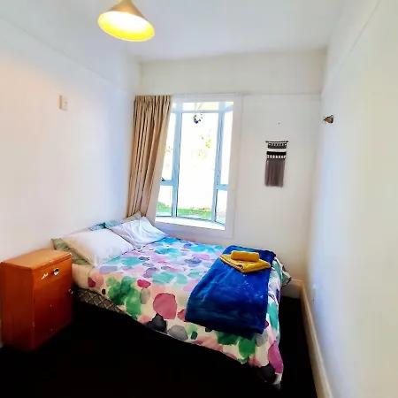 38 Middleton Road Hotel